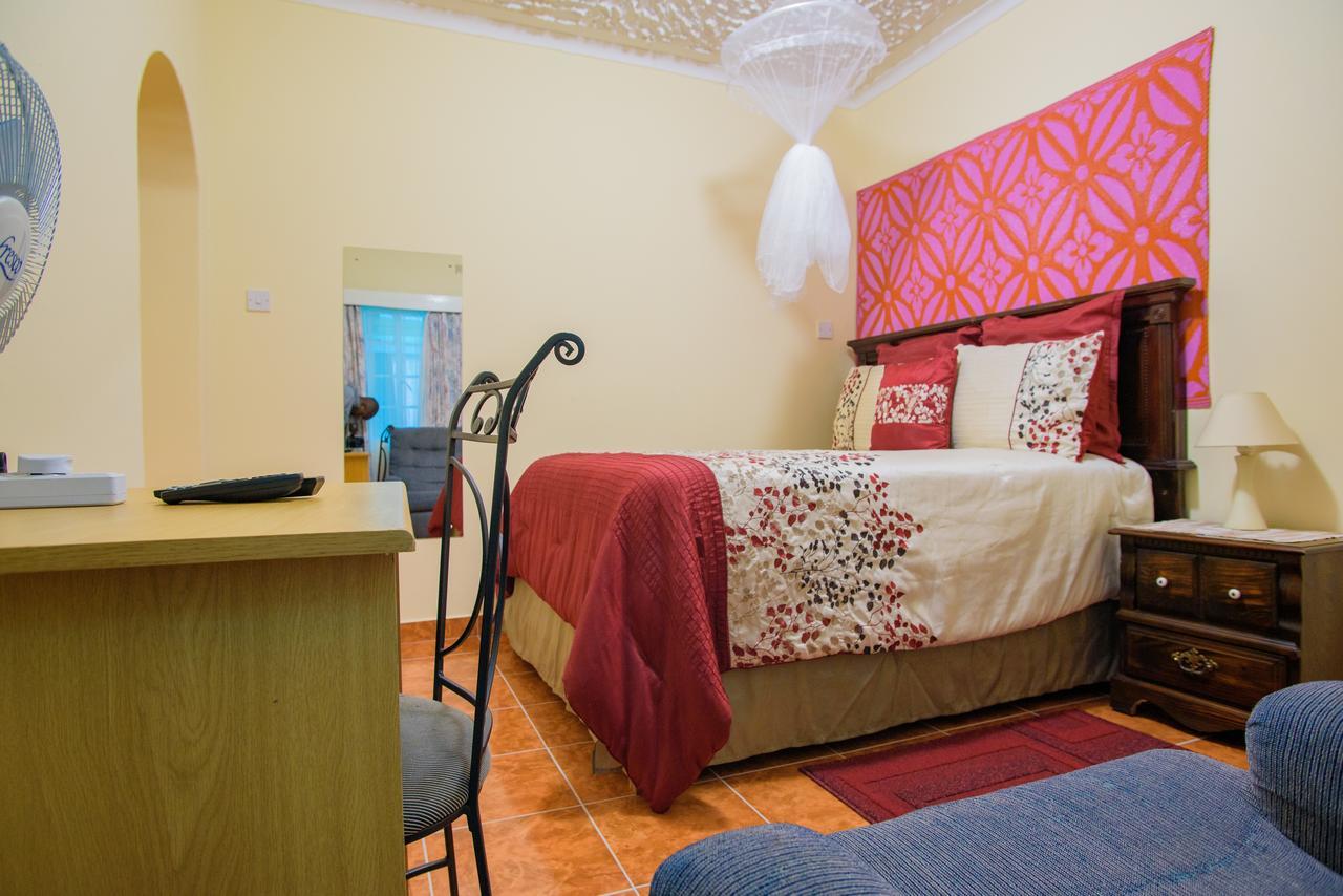 Art Lodge *